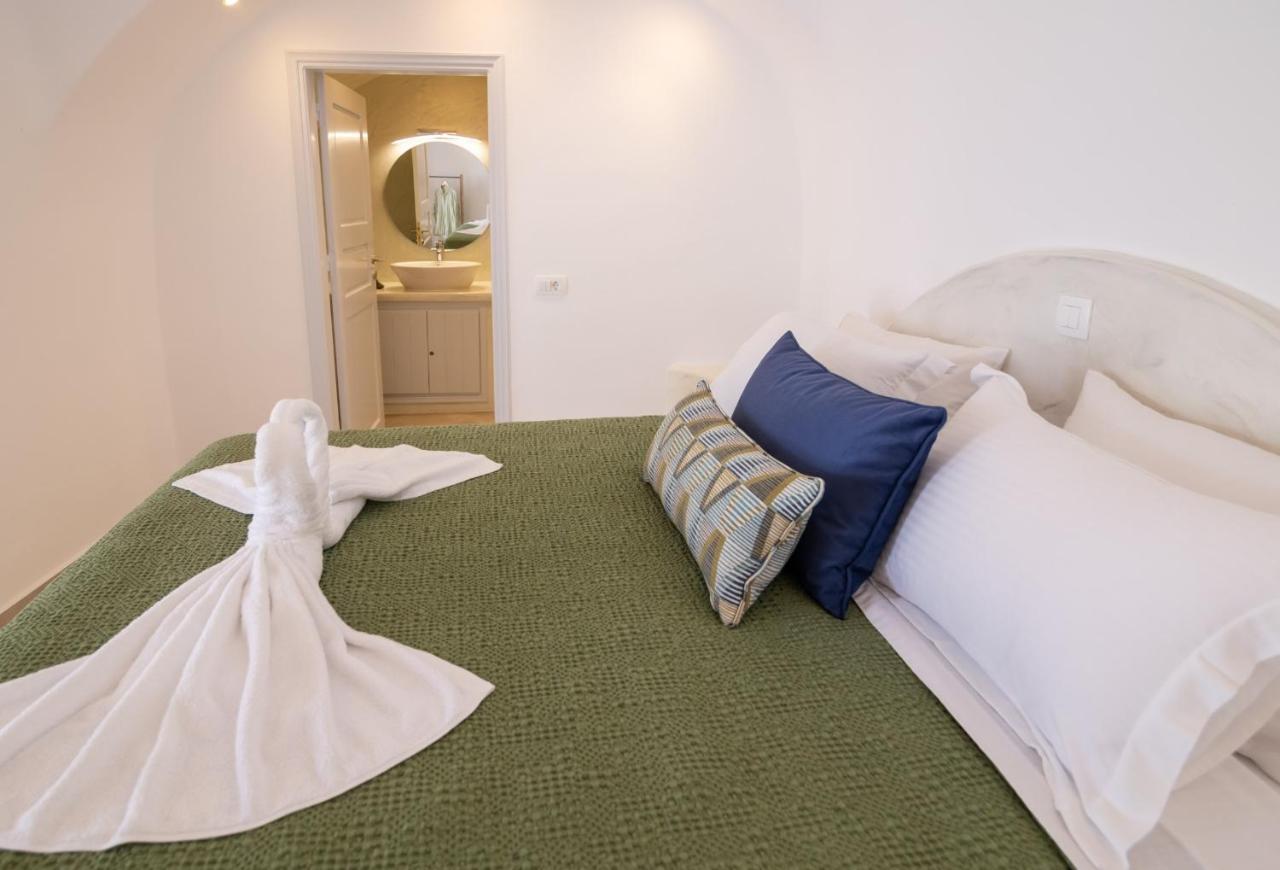 Sunborn Oia Suites Exteriör bild
