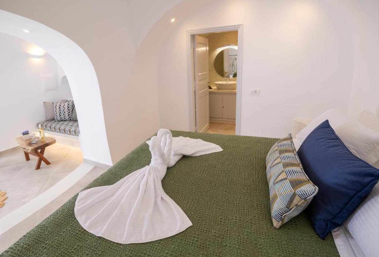 Sunborn Oia Suites Exteriör bild